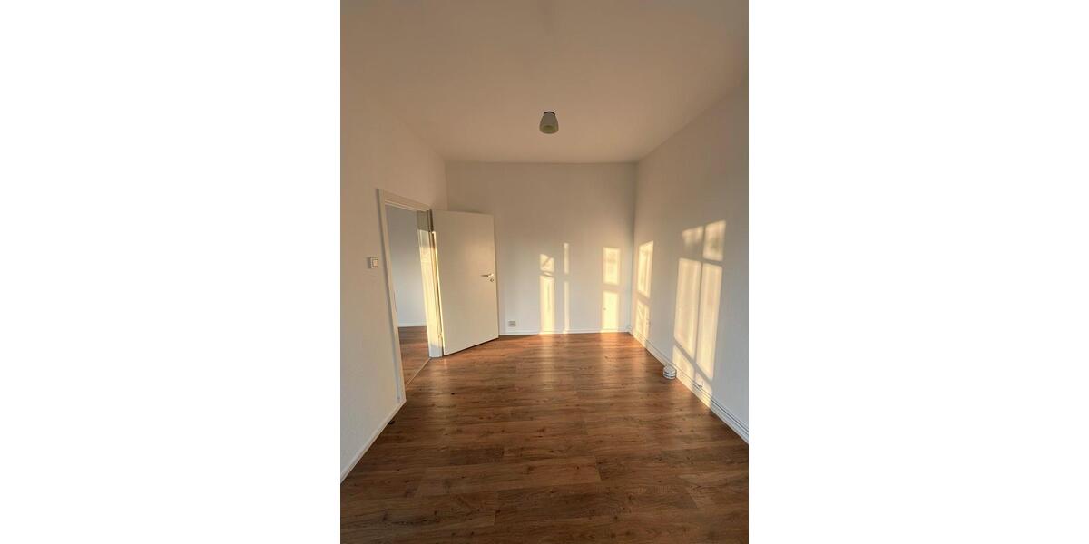 Etagenwohnung Hannover Vahrenwald-List - 2 Zimmer, 55 m&sup2;, 660&euro; | Angebot:25804870