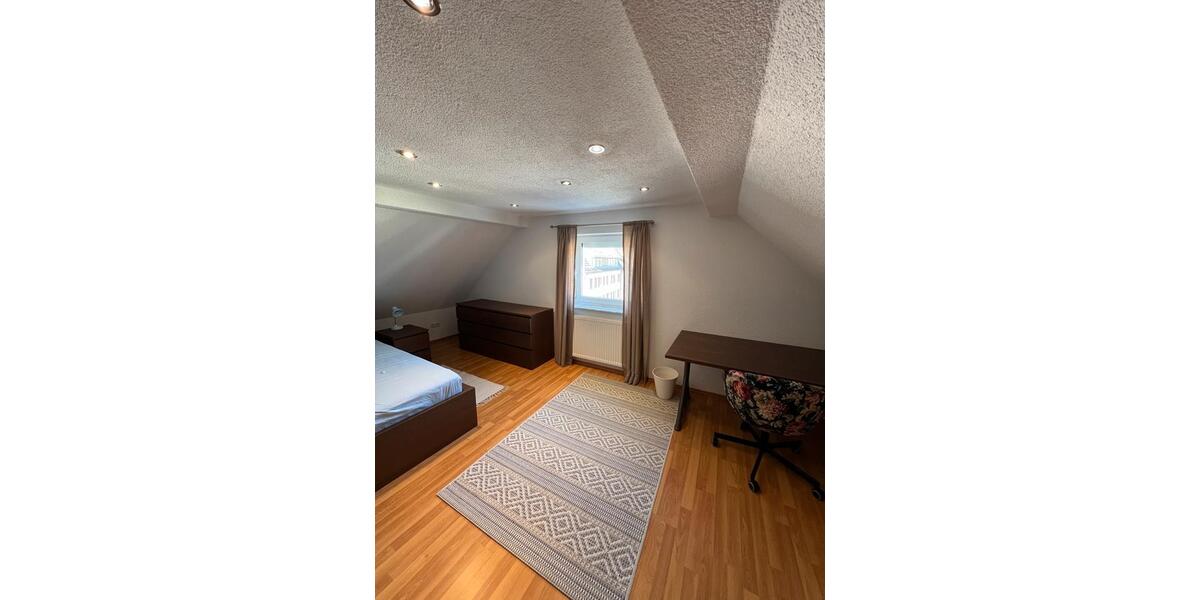 Maisonettenwohnung Villingen-Schwenningen Schwenningen - 5 Zimmer, 90 m&sup2;, 450&euro; | Angebot:25936817