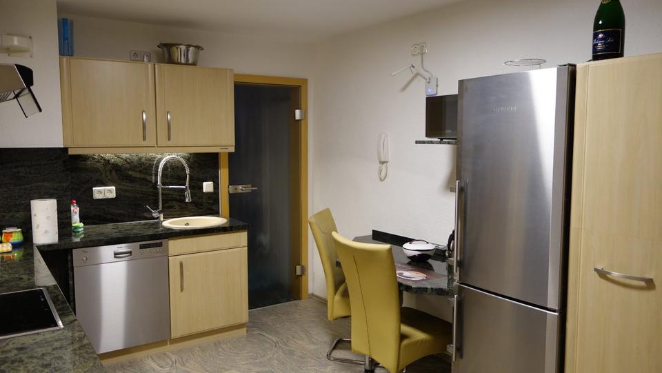 Etagenwohnung Zschopau - 3 Zimmer, 80 m&sup2;, 540&euro; | Angebot:25333368