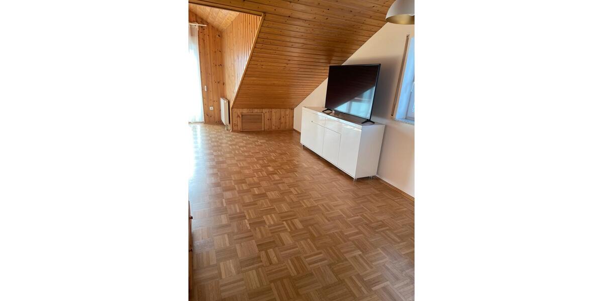 Dachgeschoßwohnung Ginsheim-Gustavsburg Gustavsburg - 3 Zimmer, 68 m&sup2;, 1.280&euro; | Angebot:25978637