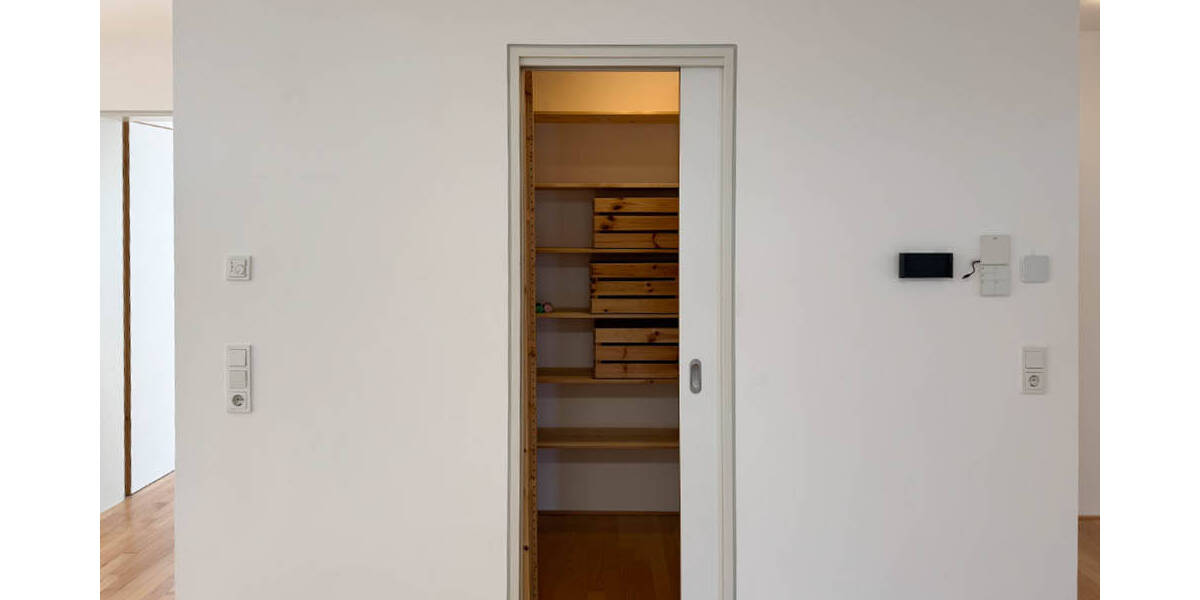 Etagenwohnung Neu-Ulm Ludwigsfeld - 3 Zimmer, 115 m&sup2;, 1.575&euro; | Angebot:26142407