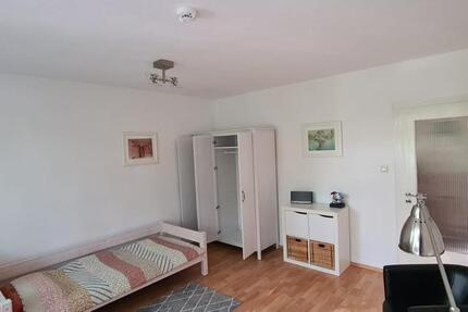WG Zimmer in ZweiZimmerwohnung shared room Fühlsbüttel