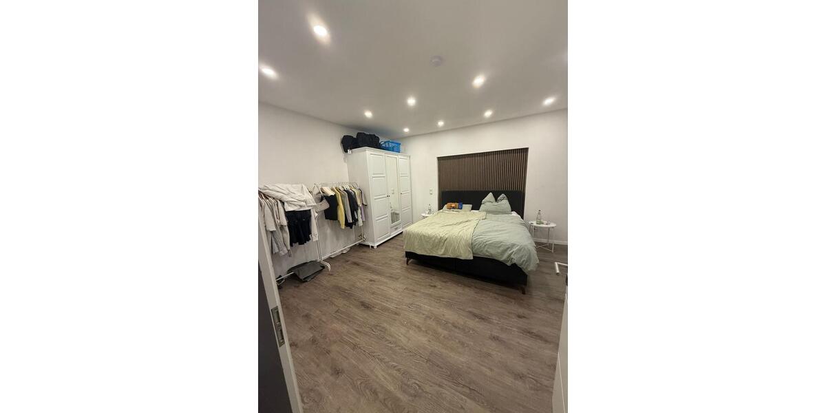 Etagenwohnung Neustadt an der Aisch - 2 Zimmer, 85 m&sup2;, 799&euro; | Angebot:25841130