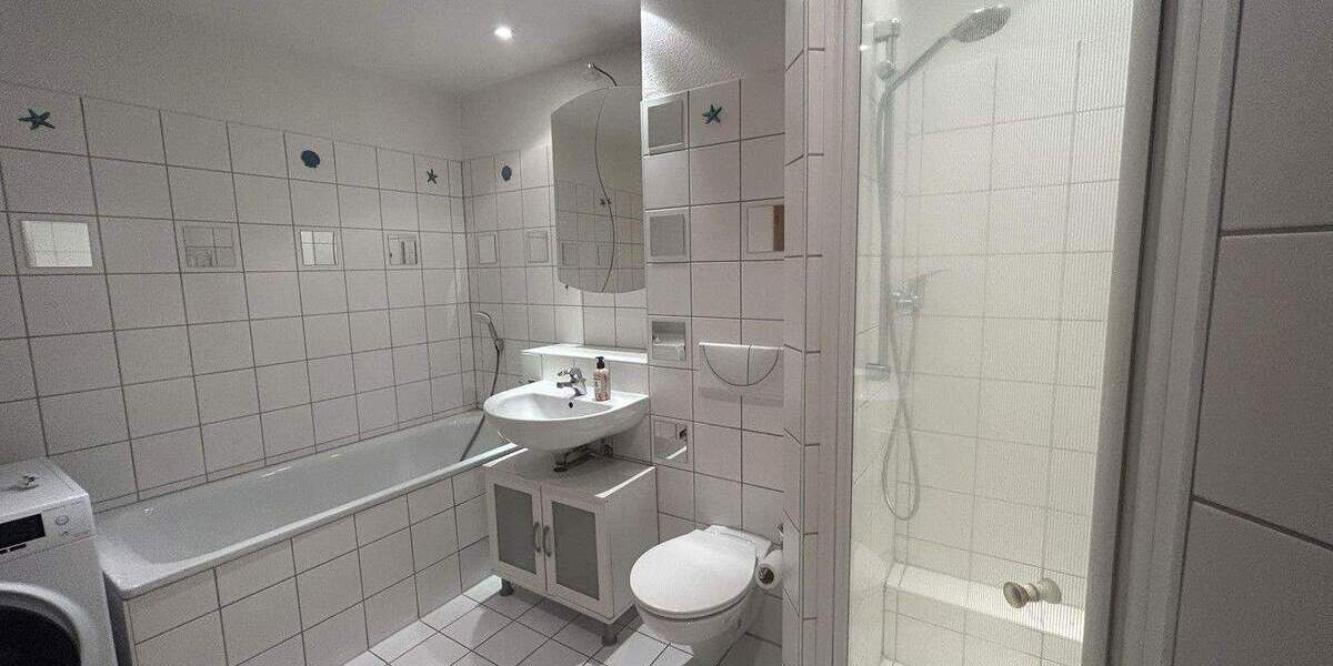 Reihenmittelhaus Kaiserslautern Innenstadt - 5 Zimmer, 141 m&sup2;, 1.600&euro; | Angebot:24836225