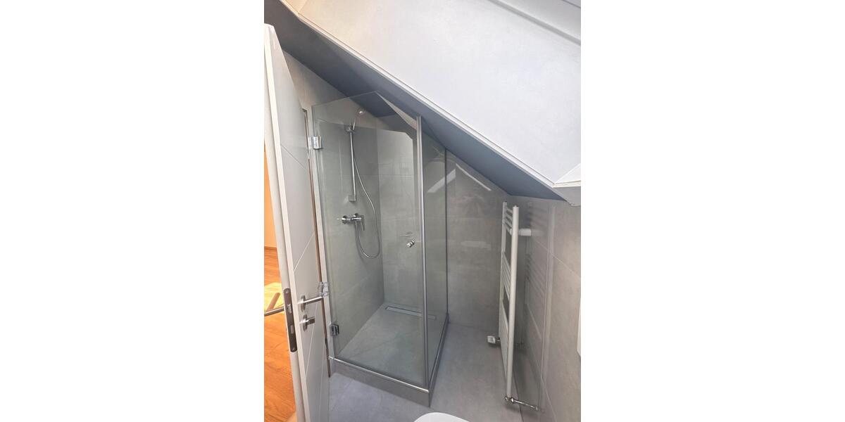 Reihenhaus Neufahrn bei Freising Mintraching-Grüneck - 7 Zimmer, 140 m&sup2;, 2.750&euro; | Angebot:26066116