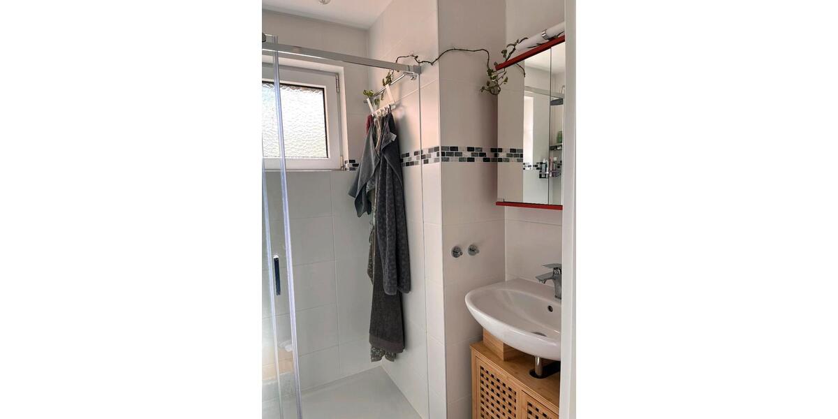 Etagenwohnung Oberursel (Taunus) - 3.5 Zimmer, 73 m&sup2;, 1.235&euro; | Angebot:26698324