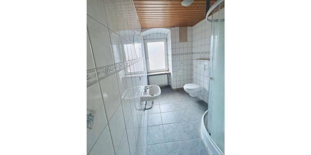Erdgeschoßwohnung Konradsreuth - 4 Zimmer, 100 m&sup2;, 820&euro; | Angebot:26532740