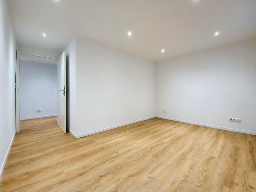 Freundliche 3-Zimmer-Wohnung mit EBK und Terrasse im Ahorntal