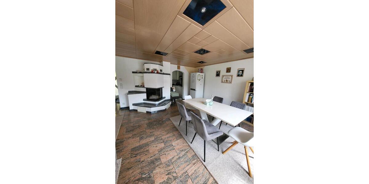 Einfamilienhaus Waldshut-Tiengen Tiengen - 5.5 Zimmer, 155 m&sup2;, 1.450&euro; | Angebot:26502570