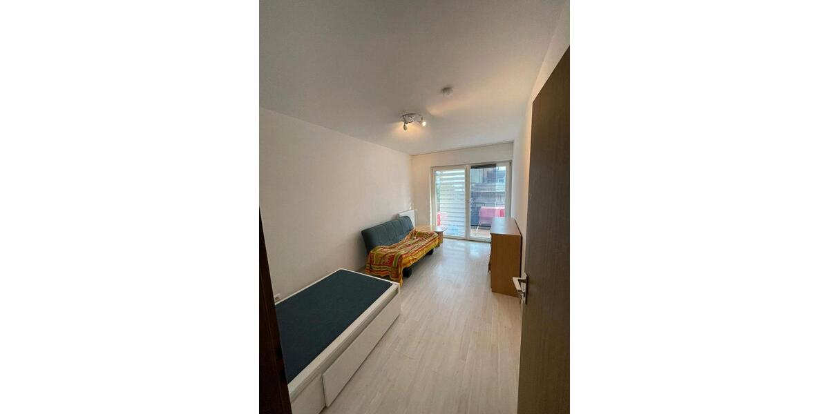 Etagenwohnung Würzburg Heuchelhof - 1 Zimmer, 16 m&sup2;, 425&euro; | Angebot:25945312
