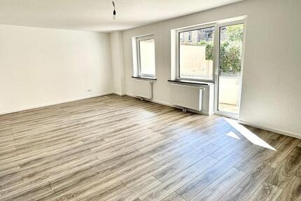 Frisch sanierte 2-Zimmer-Erdgeschosswohnung – Erstbezug mit neuer zimmer