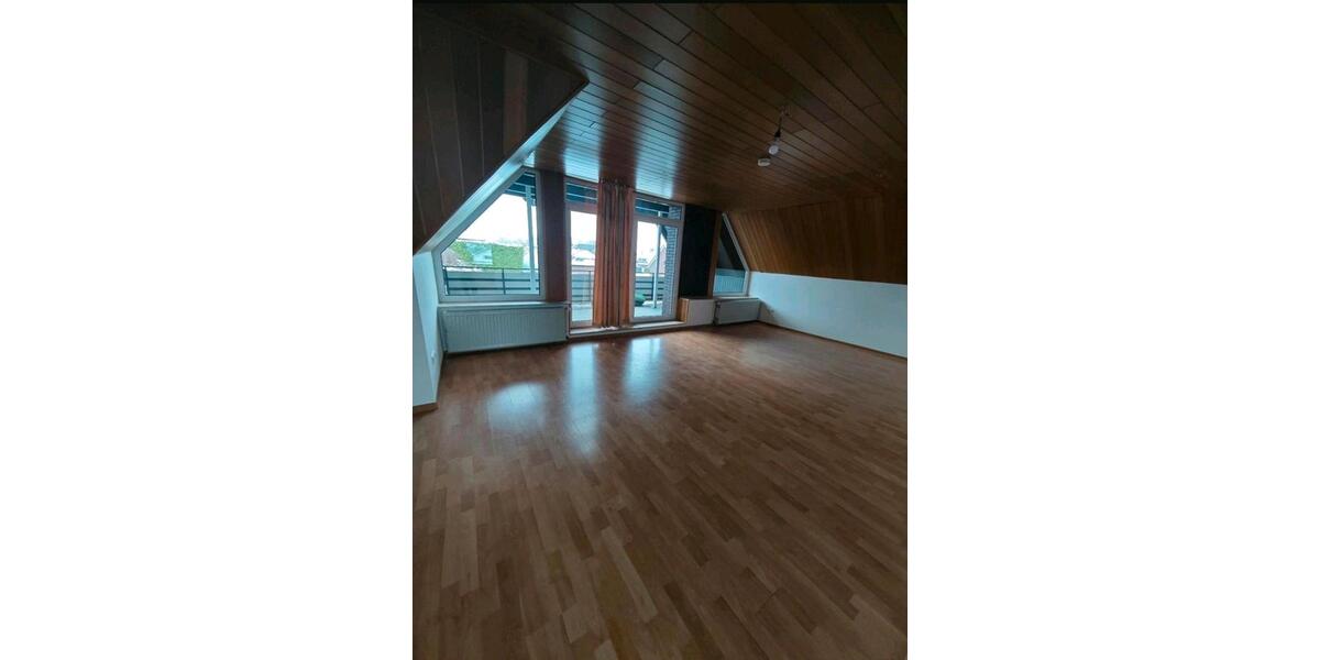 Etagenwohnung Friesoythe - 5 Zimmer, 125 m&sup2;, 920&euro; | Angebot:25220025