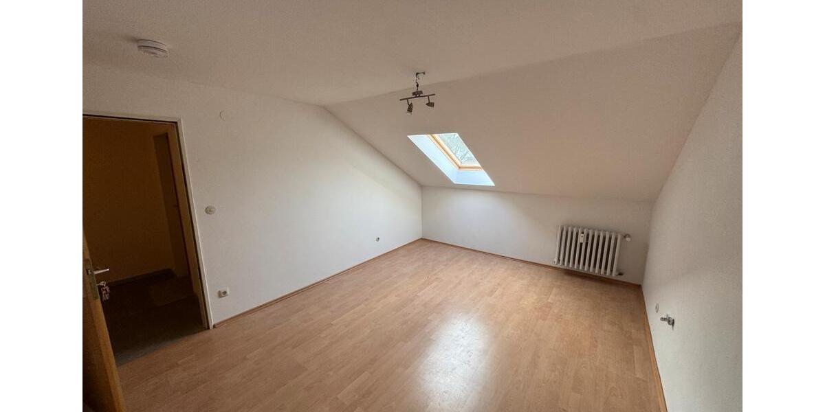 Hochparterre Höxter - 2 Zimmer, 66 m&sup2;, 700&euro; | Angebot:25149990