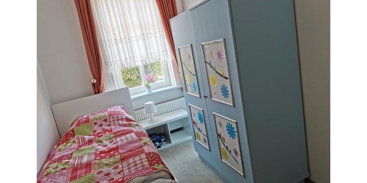 Etagenwohnung Bad Tabarz - 3 Zimmer, 57 m&sup2;, 210&euro; | Angebot:26538175