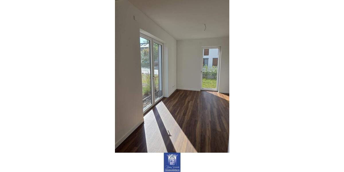 Etagenwohnung Döbeln - 4 Zimmer, 133 m&sup2;, 1.330&euro; | Angebot:25803087