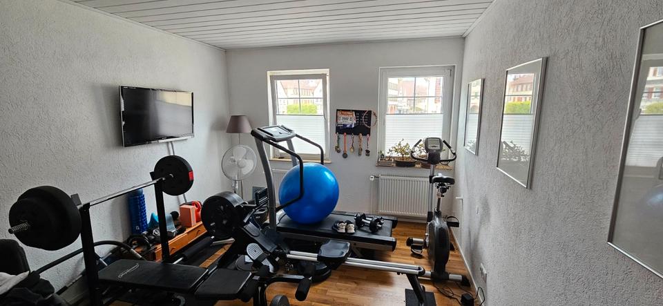 Etagenwohnung Weil der Stadt - 3 Zimmer, 113 m&sup2;, 1.300&euro; | Angebot:26592007