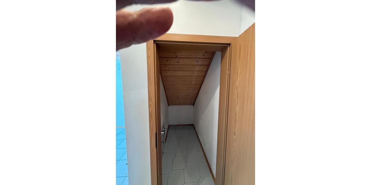 Dachgeschoßwohnung Wernberg-Köblitz Köblitz - 3 Zimmer, 127 m&sup2;, 980&euro; | Angebot:26049406