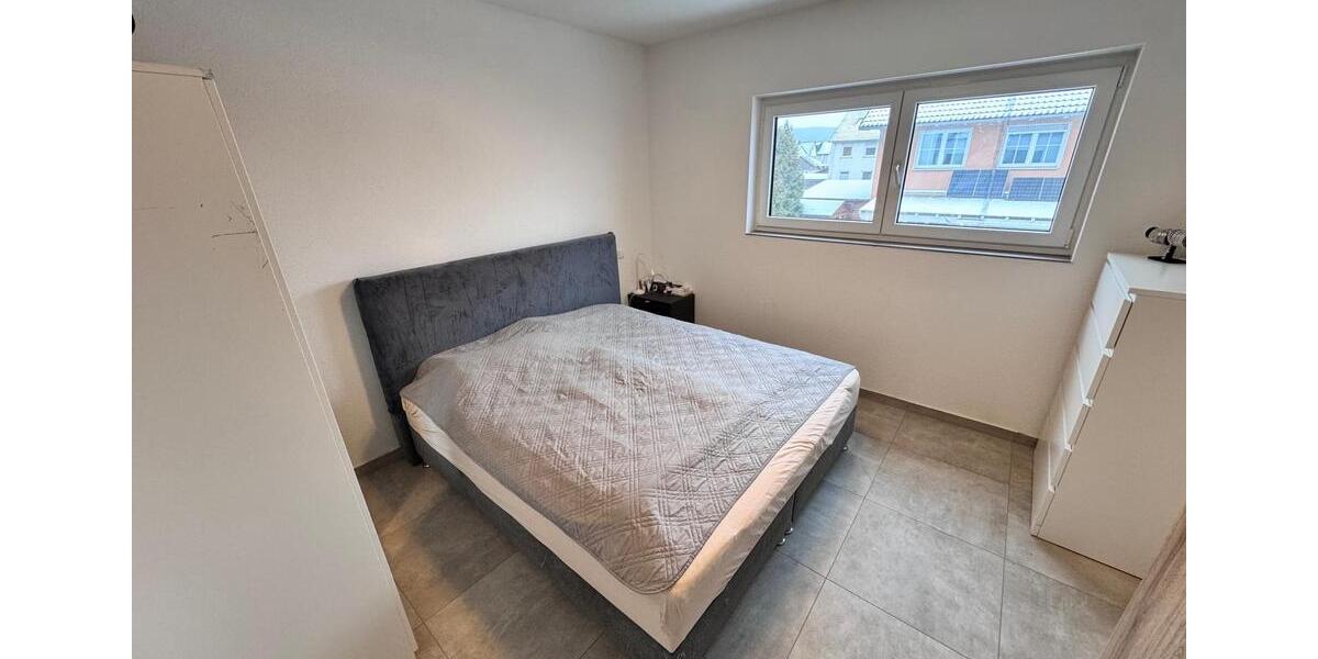 Etagenwohnung Elsenfeld - 3 Zimmer, 81 m&sup2;, 1.100&euro; | Angebot:24432876