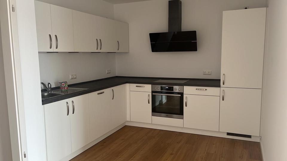 Erdgeschoßwohnung Neuendettelsau - 3 Zimmer, 82 m&sup2;, 1.090&euro; | Angebot:24323610