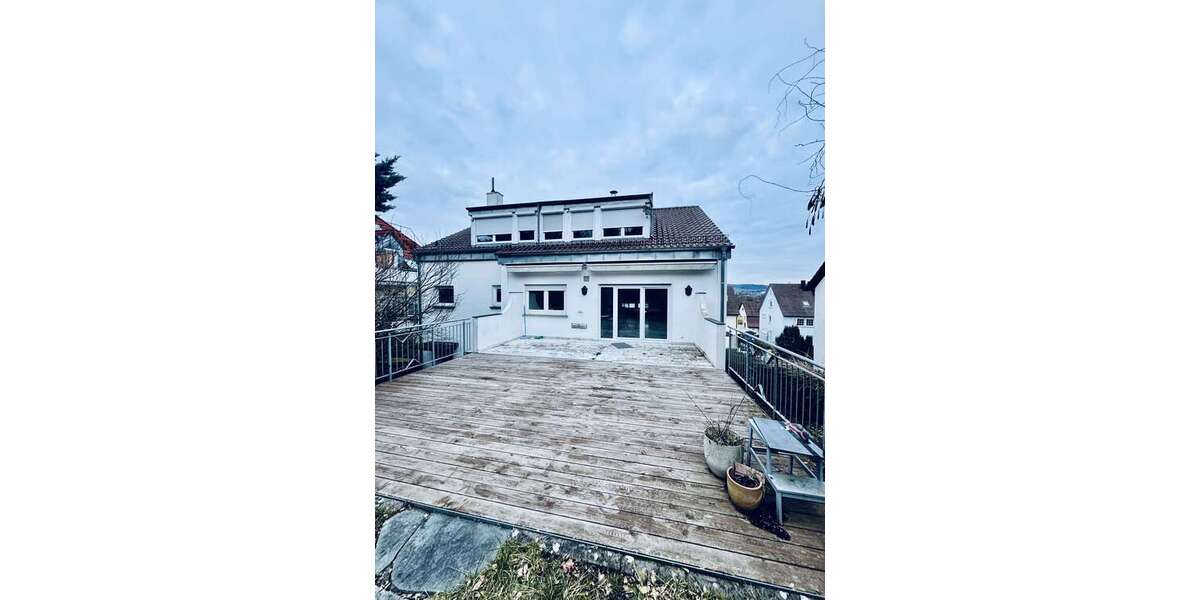 Etagenwohnung Heilbronn Böckingen - 5 Zimmer, 190 m&sup2;, 1.800&euro; | Angebot:27055721