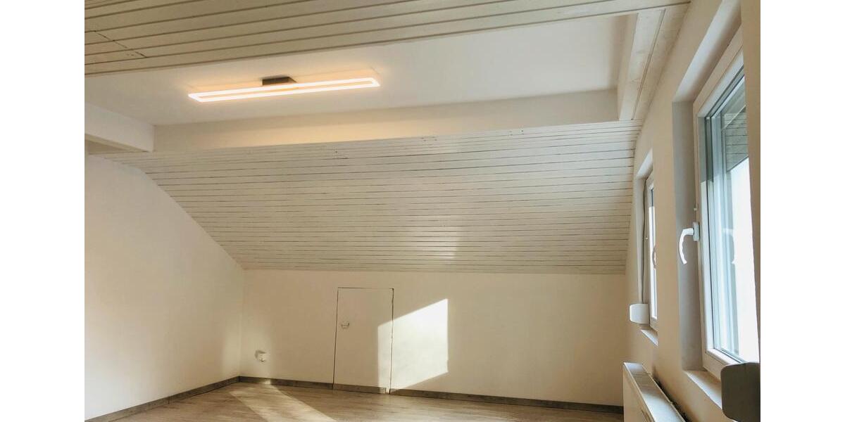Dachgeschoßwohnung Kämpfelbach - 2 Zimmer, 54 m&sup2;, 650&euro; | Angebot:26698200