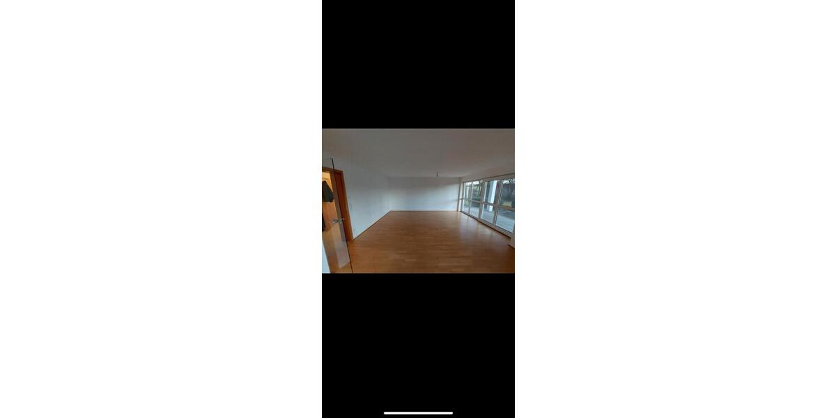 Etagenwohnung Biberach an der Riß - 3 Zimmer, 100 m&sup2;, 1.050&euro; | Angebot:26326763
