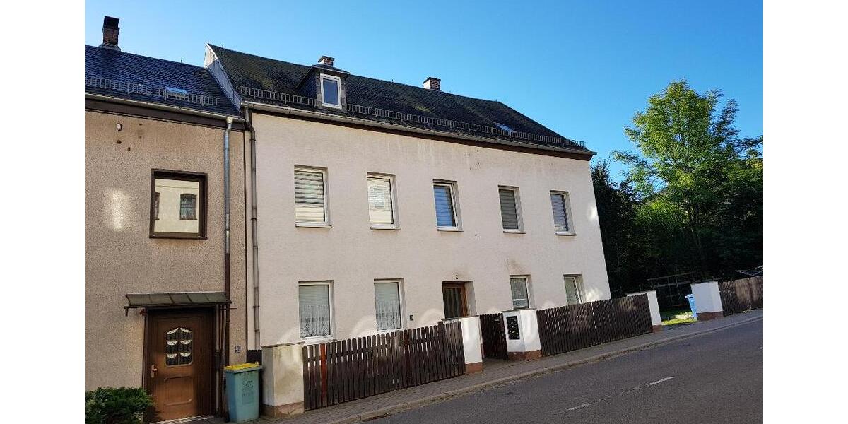 Dachgeschoßwohnung Lichtenstein (Sachsen) - 1 Zimmer, 32 m&sup2;, 163&euro; | Angebot:20444554