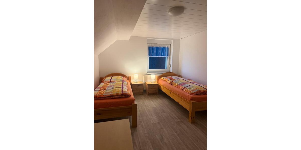 Wohnen auf Zeit Cunewalde - 7 Zimmer, 110 m&sup2;, 25&euro; | Angebot:25576490