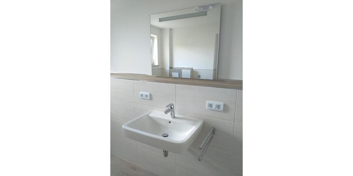 Erdgeschoßwohnung Breitenworbis - 4 Zimmer, 119 m&sup2;, 1.050&euro; | Angebot:26689674
