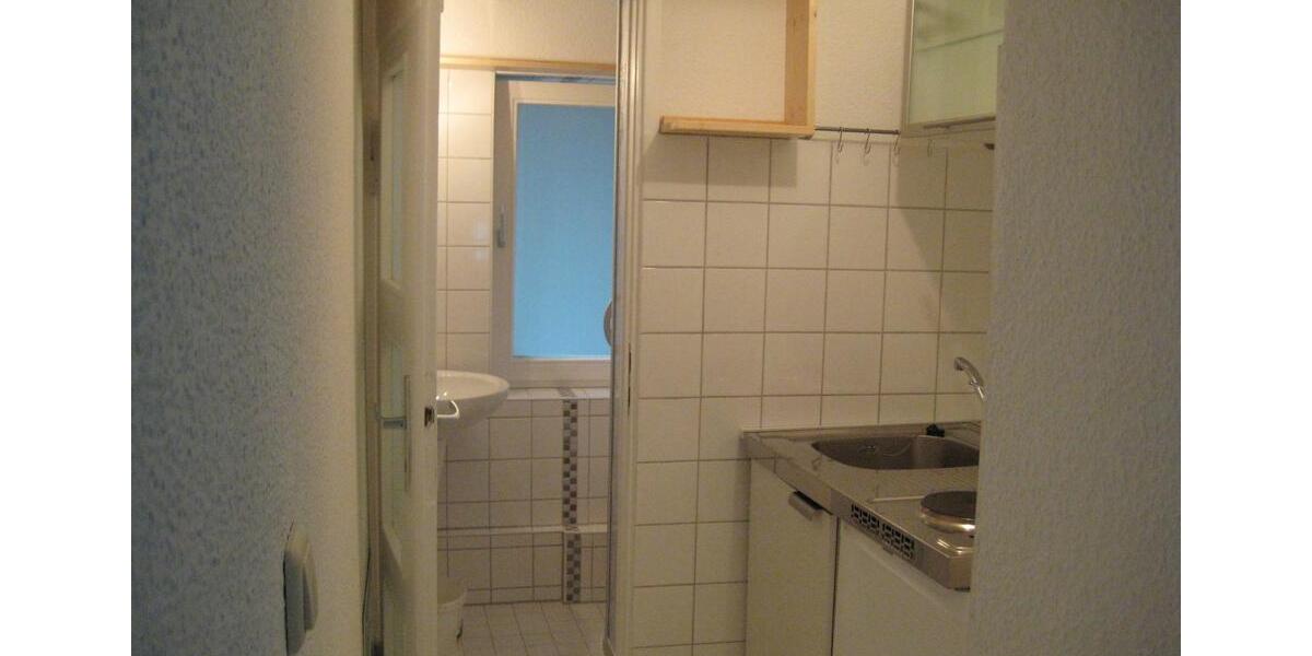 Etagenwohnung Wolfenbüttel Adersheim - 1 Zimmer, 27 m&sup2;, 410&euro; | Angebot:24980906