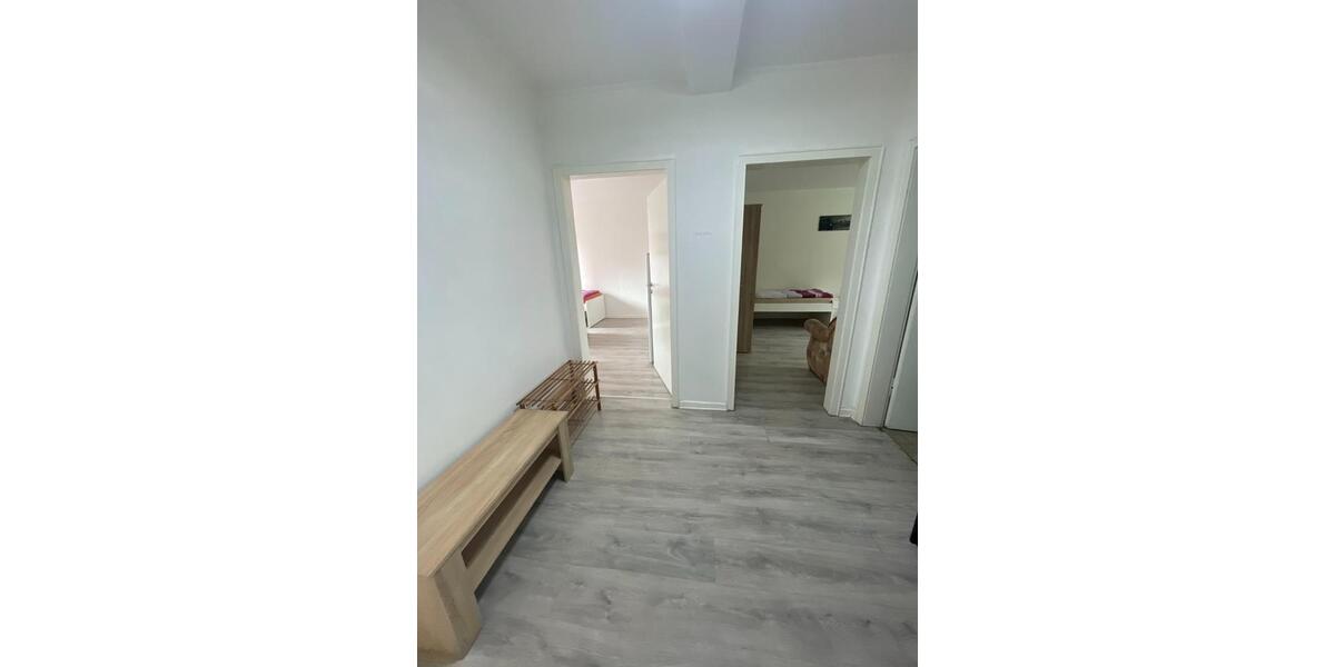 Wohnen auf Zeit Moers - 3 Zimmer, 92 m&sup2;, 15&euro; | Angebot:23821127