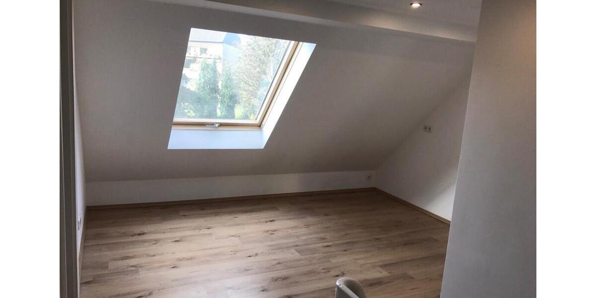 Einfamilienhaus mit Garten Ideal für Familien + Eltern 6 zimmer