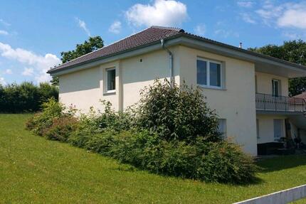 Geräumige zwei Zimmer Wohnung mit Gartenanteil 2 zimmer