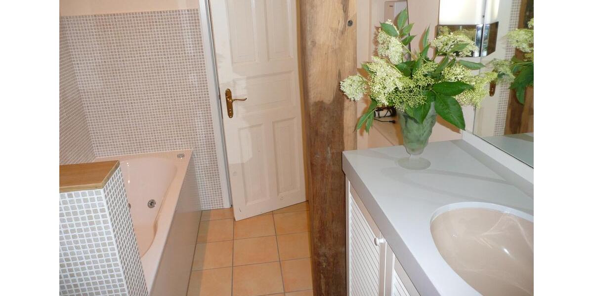 Wohnen auf Zeit Trendelburg - 3.5 Zimmer, 100 m&sup2;, 220&euro; | Angebot:25830747