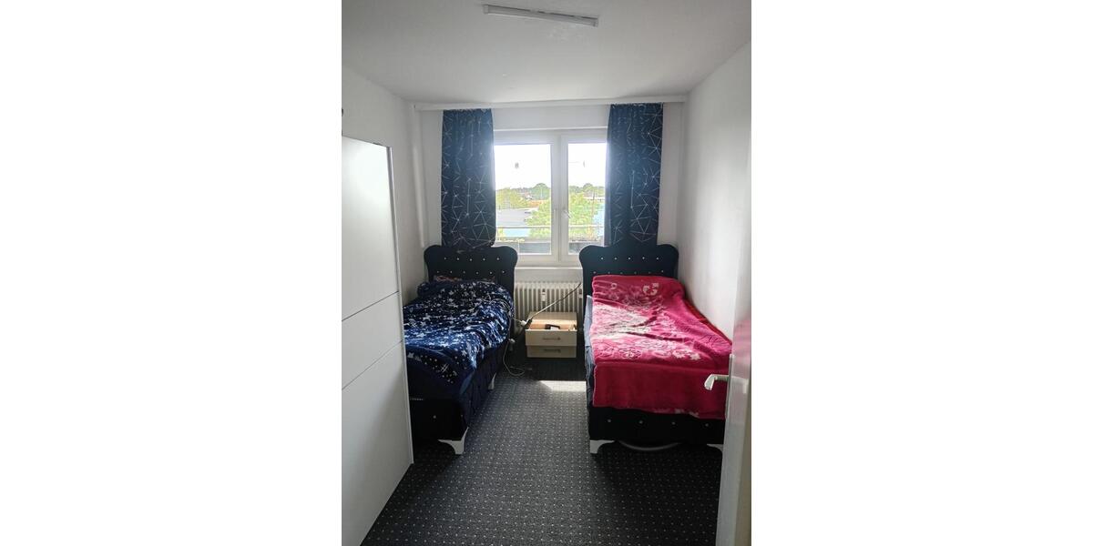 Etagenwohnung Celle Altencelle - 3 Zimmer, 81 m&sup2;, 500&euro; | Angebot:26592124