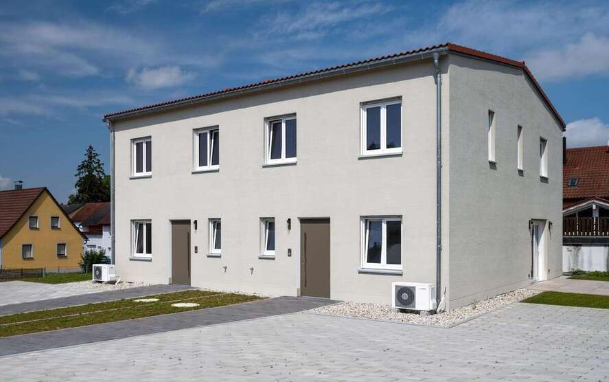 Haus zum Mieten in Aufhausen 1.450 € 145 m² 4 zimmer