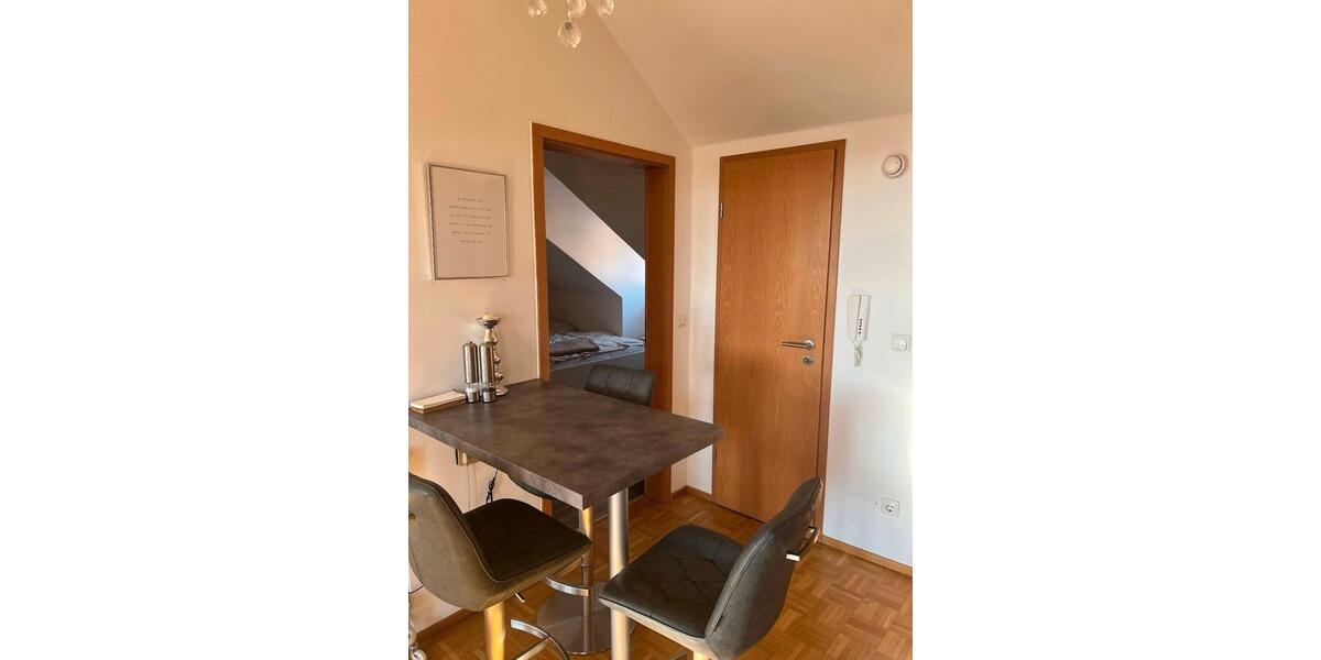 Wunderschöne, lichtdurchflutete 2 Zimmer Wohnung ab 01.04.2026 2 zimmer