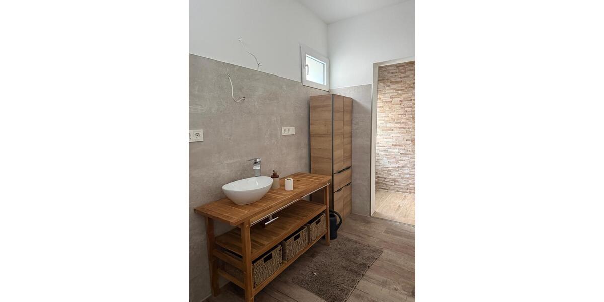 Wohnen auf Zeit Mönchengladbach - 2 Zimmer, 90 m&sup2;, 1.900&euro; | Angebot:25789745