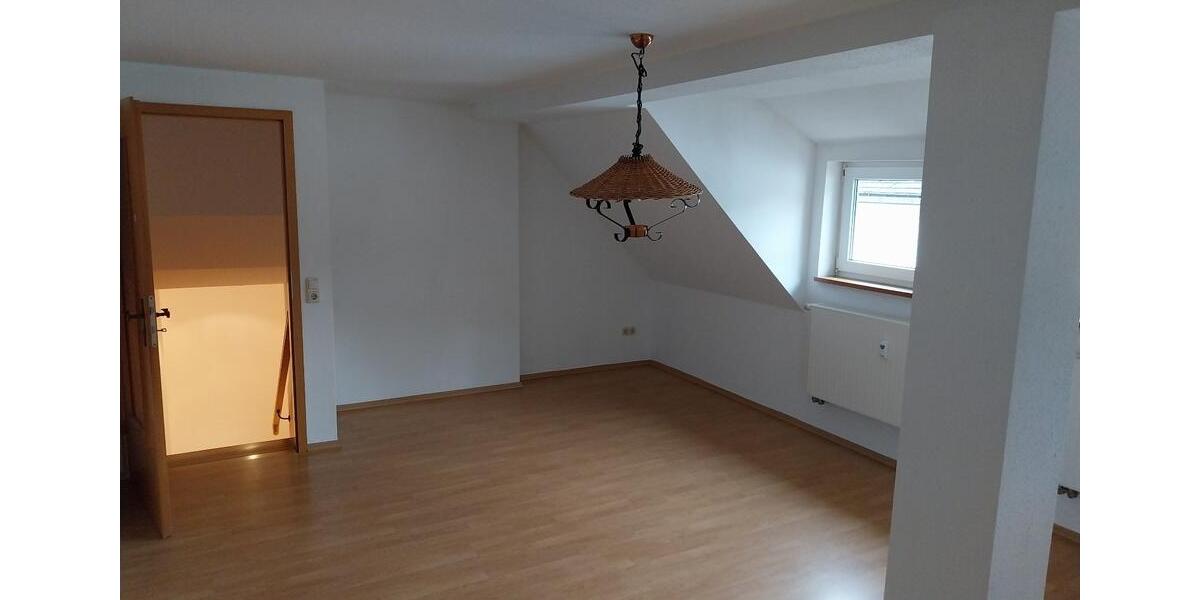 Etagenwohnung Neusalza-Spremberg Spremberg - 3 Zimmer, 95 m&sup2;, 499&euro; | Angebot:24100152