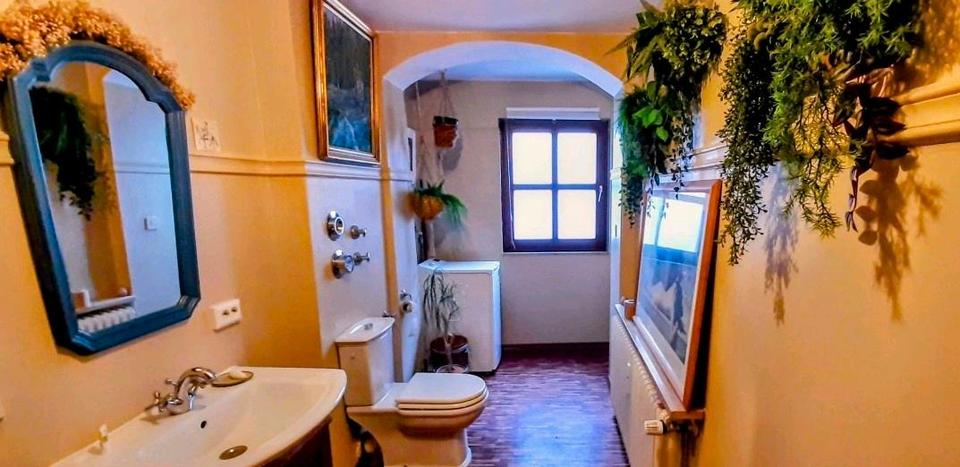 Etagenwohnung Neuburg an der Donau - 2 Zimmer, 85 m&sup2;, 890&euro; | Angebot:25902242