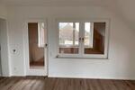 Etagenwohnung Ahrensburg - 3 Zimmer, 96 m&sup2;, 1.450&euro; | Angebot:26566626