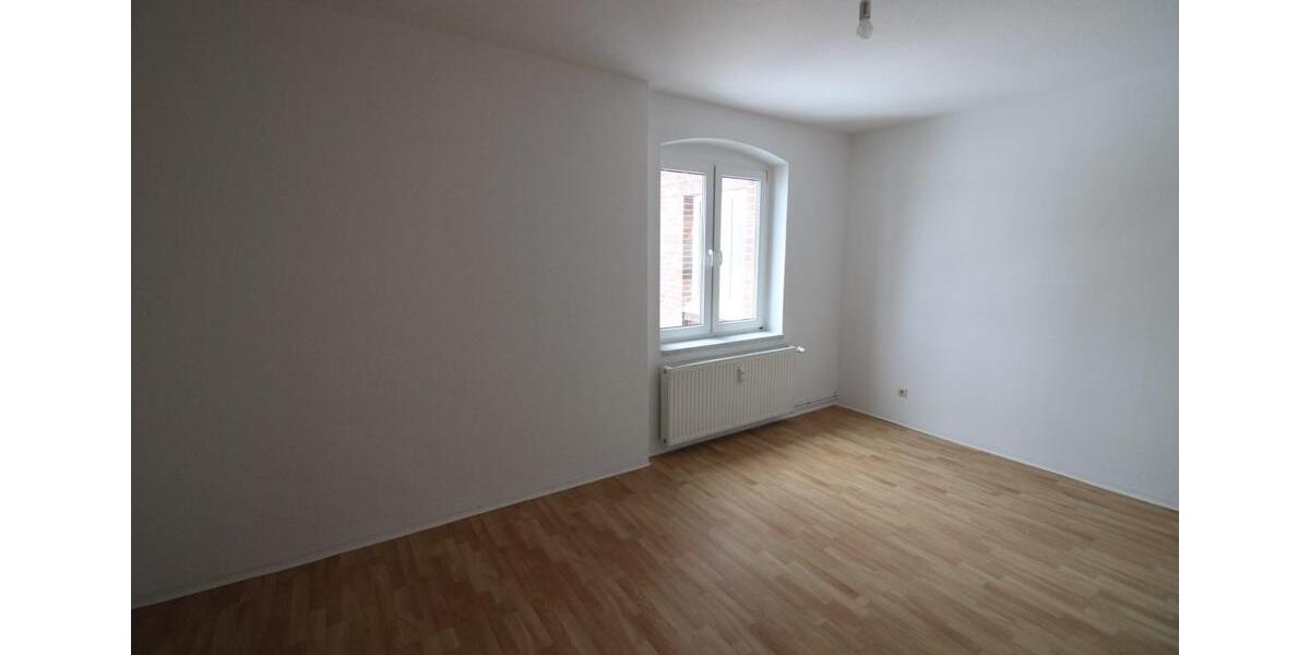 Etagenwohnung Weißwasser (Oberlausitz) - 3 Zimmer, 75 m&sup2;, 450&euro; | Angebot:26517880