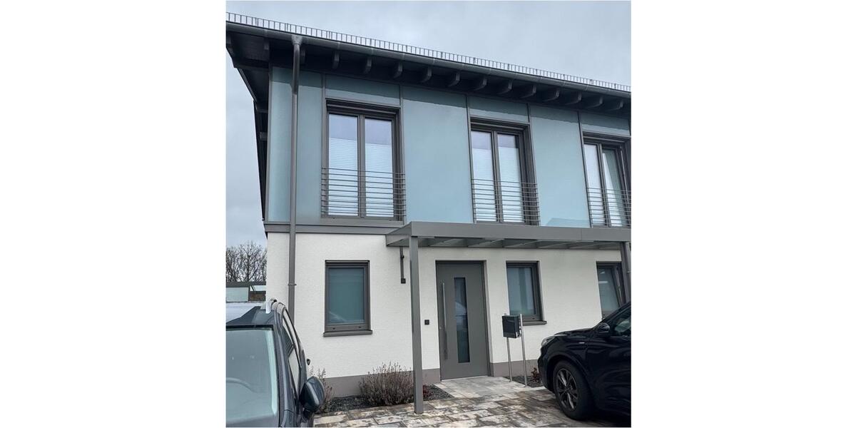 Etagenwohnung Kastellaun - 4 Zimmer, 117 m&sup2;, 1.350&euro; | Angebot:25902417