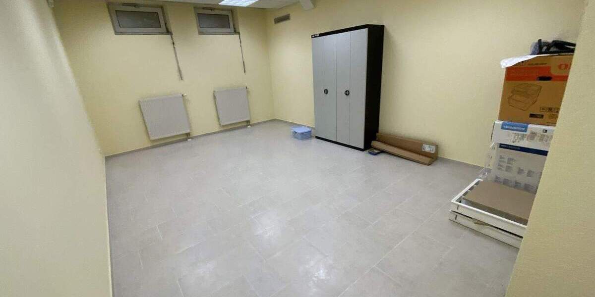 Gewerbeobjekt Kolbermoor - 4 Zimmer, 248 m&sup2;, 3.375&euro; | Angebot:25727375