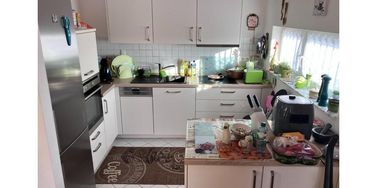 Etagenwohnung Stralsund - 3 Zimmer, 87 m&sup2;, 1.050&euro; | Angebot:25901351