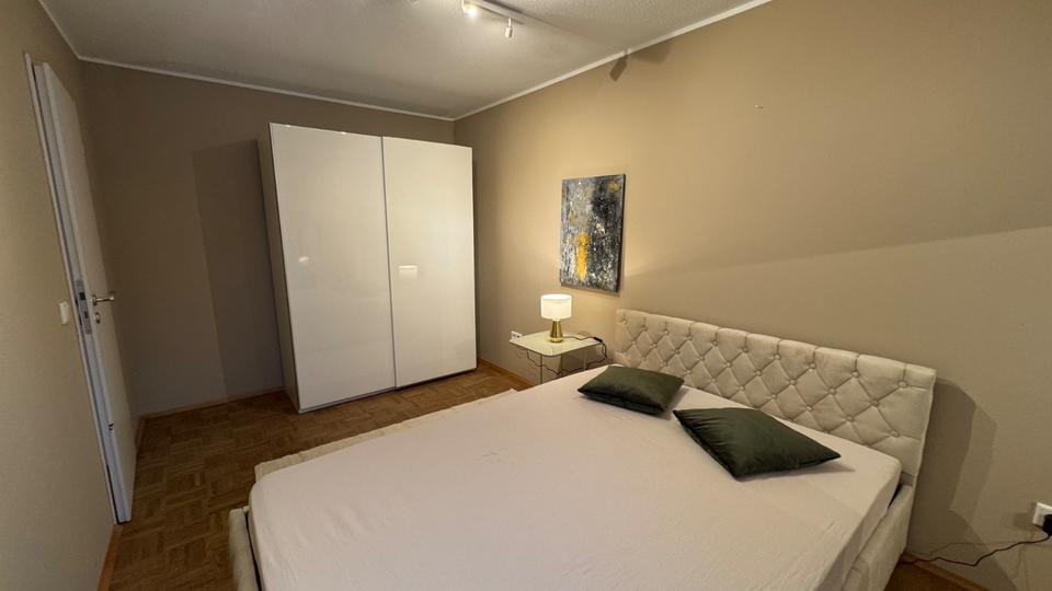 Wohnen auf Zeit Solingen Höhscheid - 2 Zimmer, 40 m&sup2;, 998&euro; | Angebot:24951686