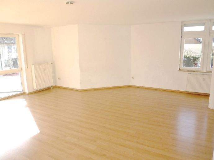 Etagenwohnung Nürnberg Eibach - 3 Zimmer, 98 m&sup2;, 1.300&euro; | Angebot:24916116