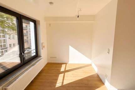 Wohnung Mülheim a. d. Ruhr - 1 Zimmer, 45 m&sup2;, 675&euro; | Angebot:26071422