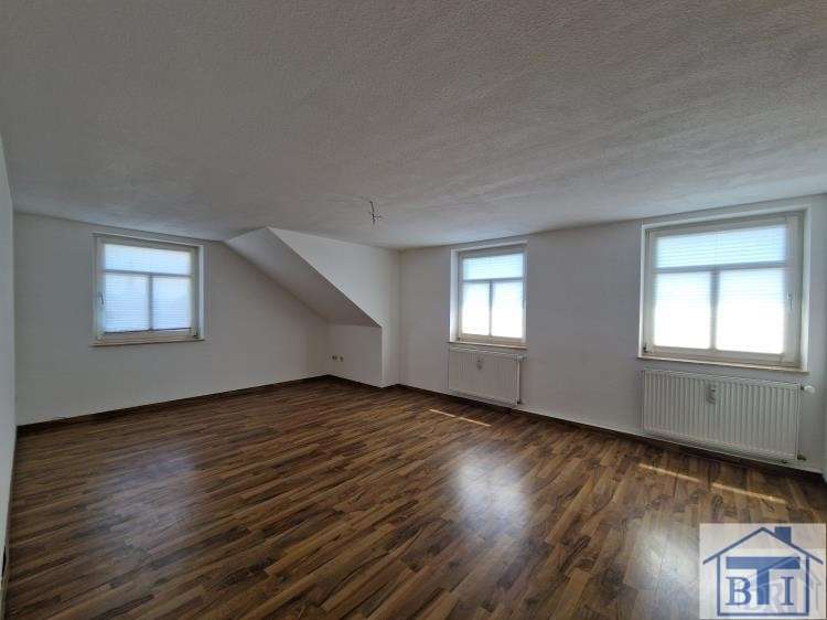 Etagenwohnung Zittau - 4 Zimmer, 122 m&sup2;, 630&euro; | Angebot:27133670