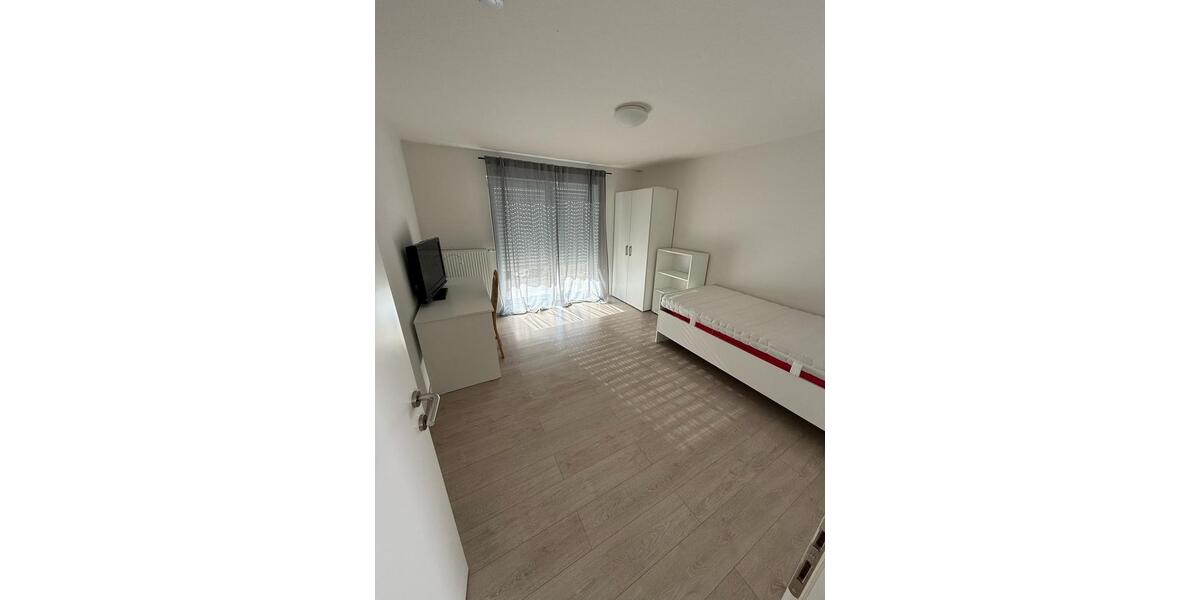 Wohnen auf Zeit Villingen-Schwenningen Schwenningen - 2 Zimmer, 40 m&sup2;, 380&euro; | Angebot:26634814